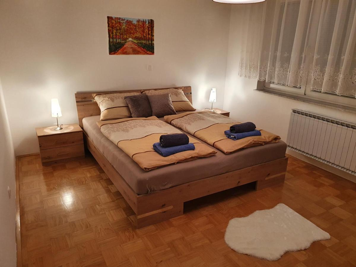 Ferienwohnung Apartma Kreda Mojstrana Exterior foto